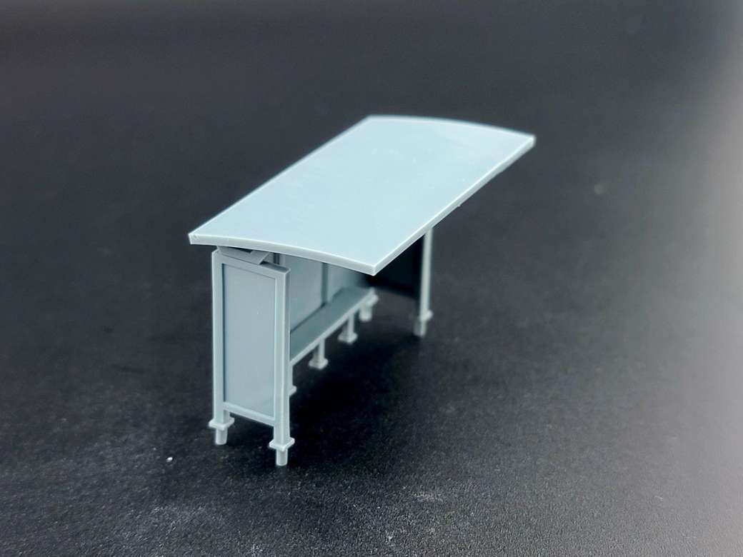 25038 Modern Bus Stop 2 pcs N Scale