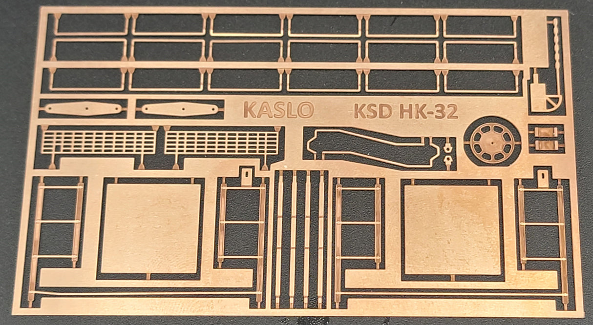 HK-32 - BCRAIL Evans 5450 cu ft 52'6" Double Door Boxcar