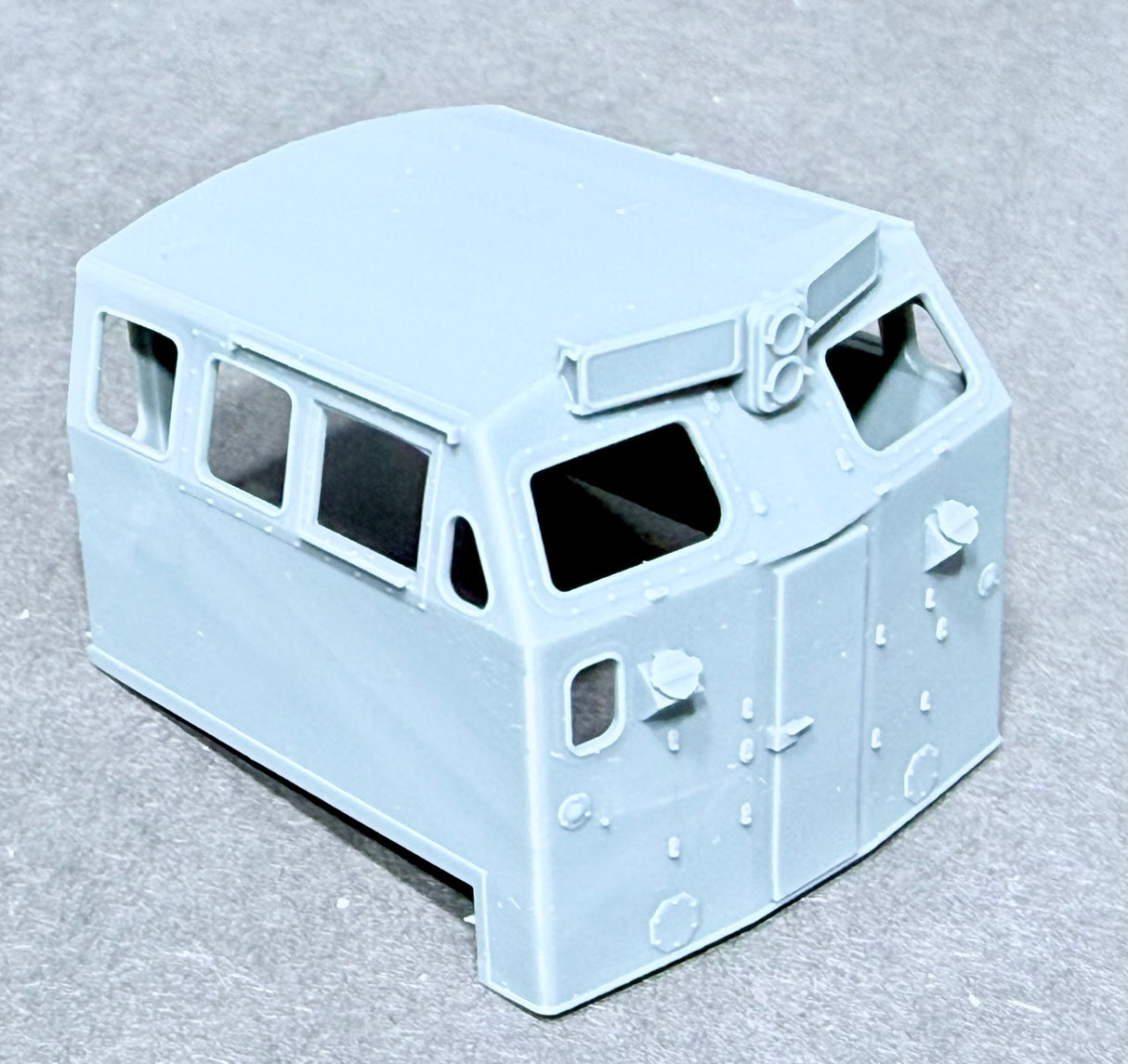 611212 HO Scale GE BQ23-7 Quarters Cab Version I