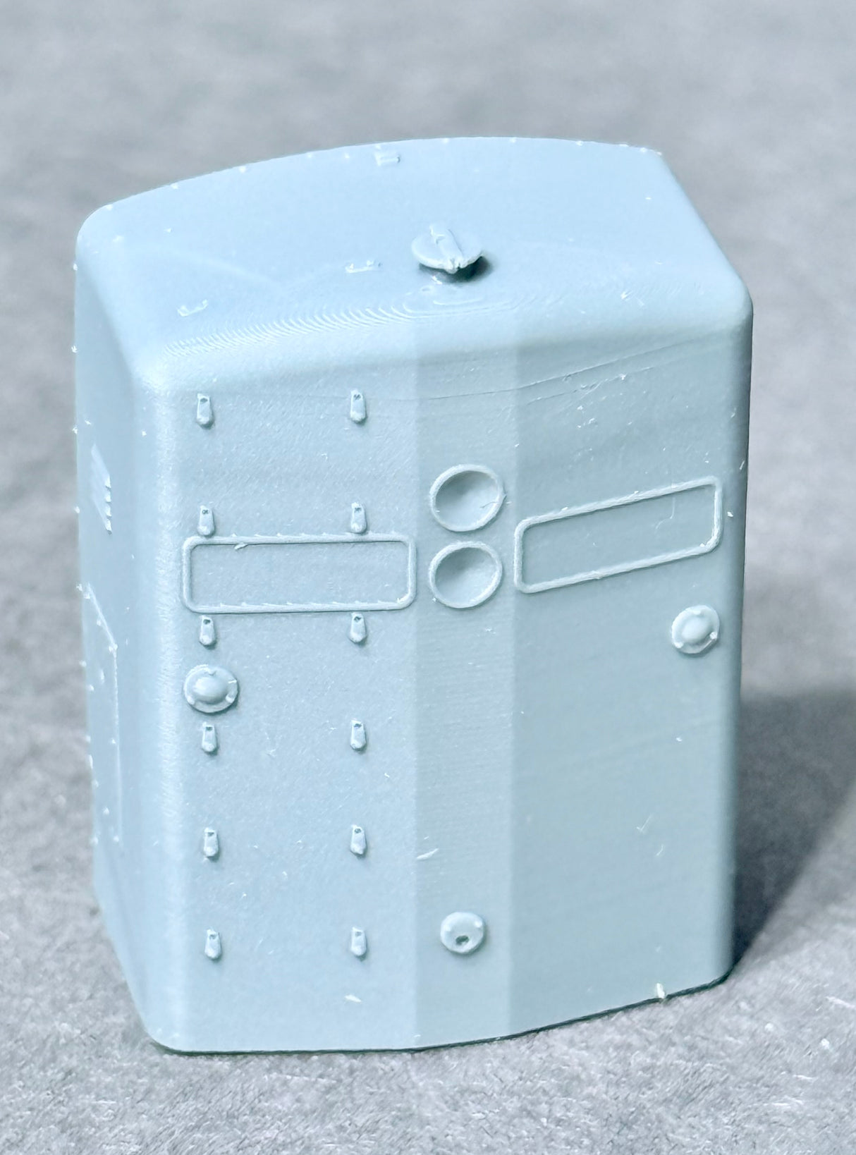 611207 HO Scale GE Short Hood SOU U23B Late