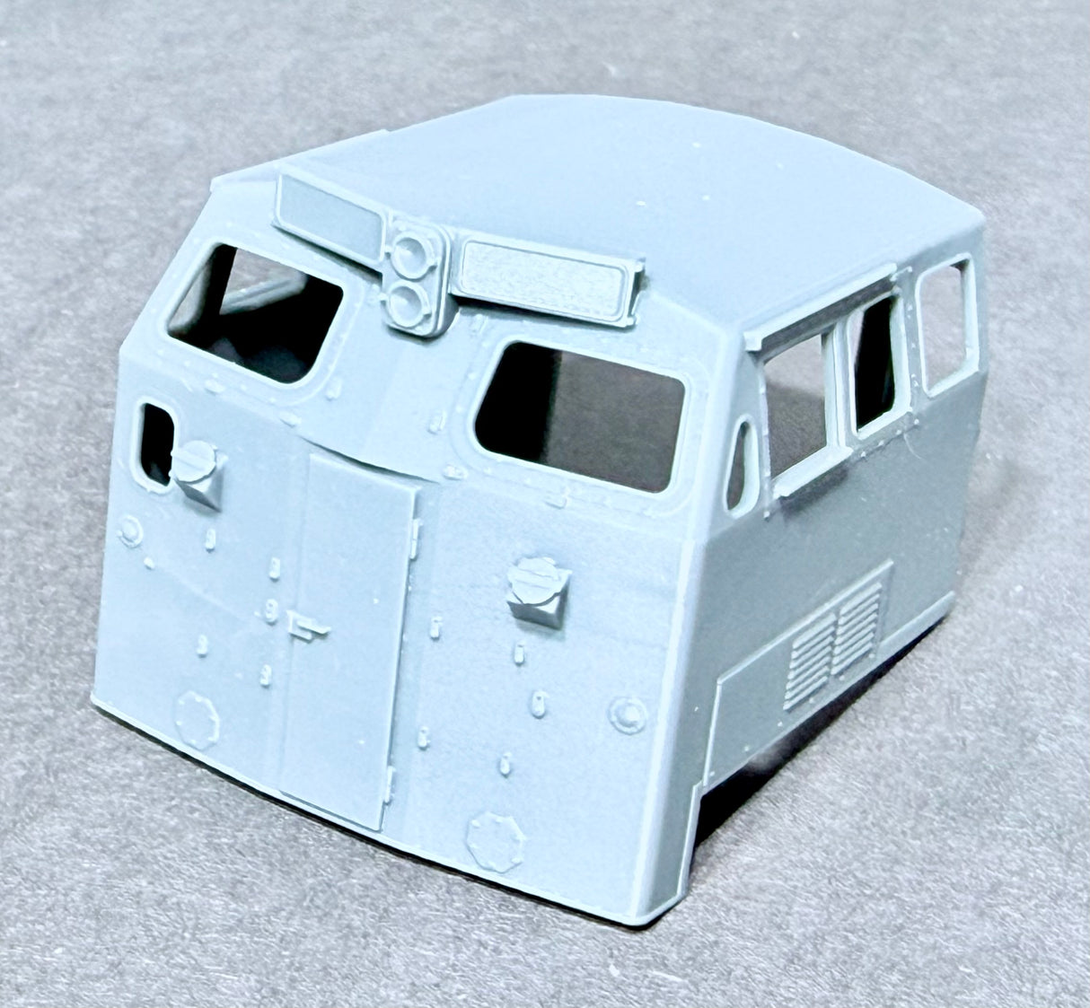 611212 HO Scale GE BQ23-7 Quarters Cab Version I