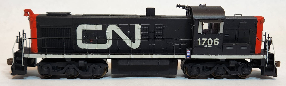 HL-16 CNR MLW RSC-13 Locomotive Shell (1700-1710)