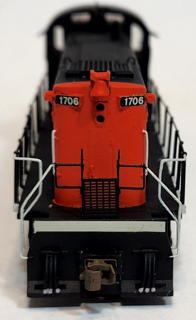 HL-16 CNR MLW RSC-13 Locomotive Shell (1700-1710)