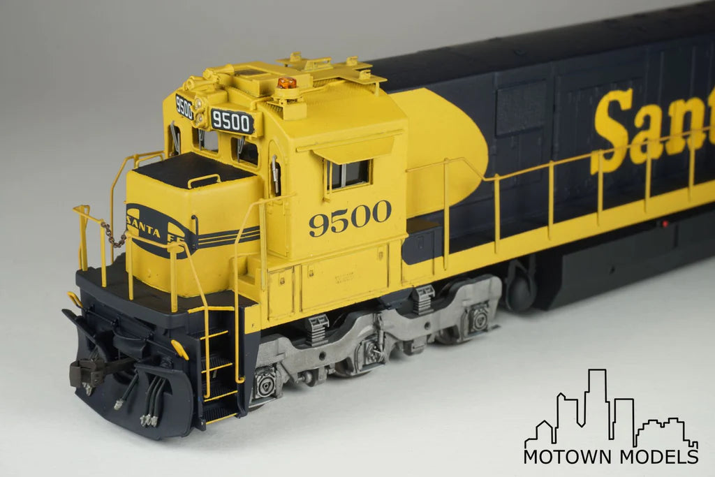 HL-32 AT&SF SF30C Locomotive Shell