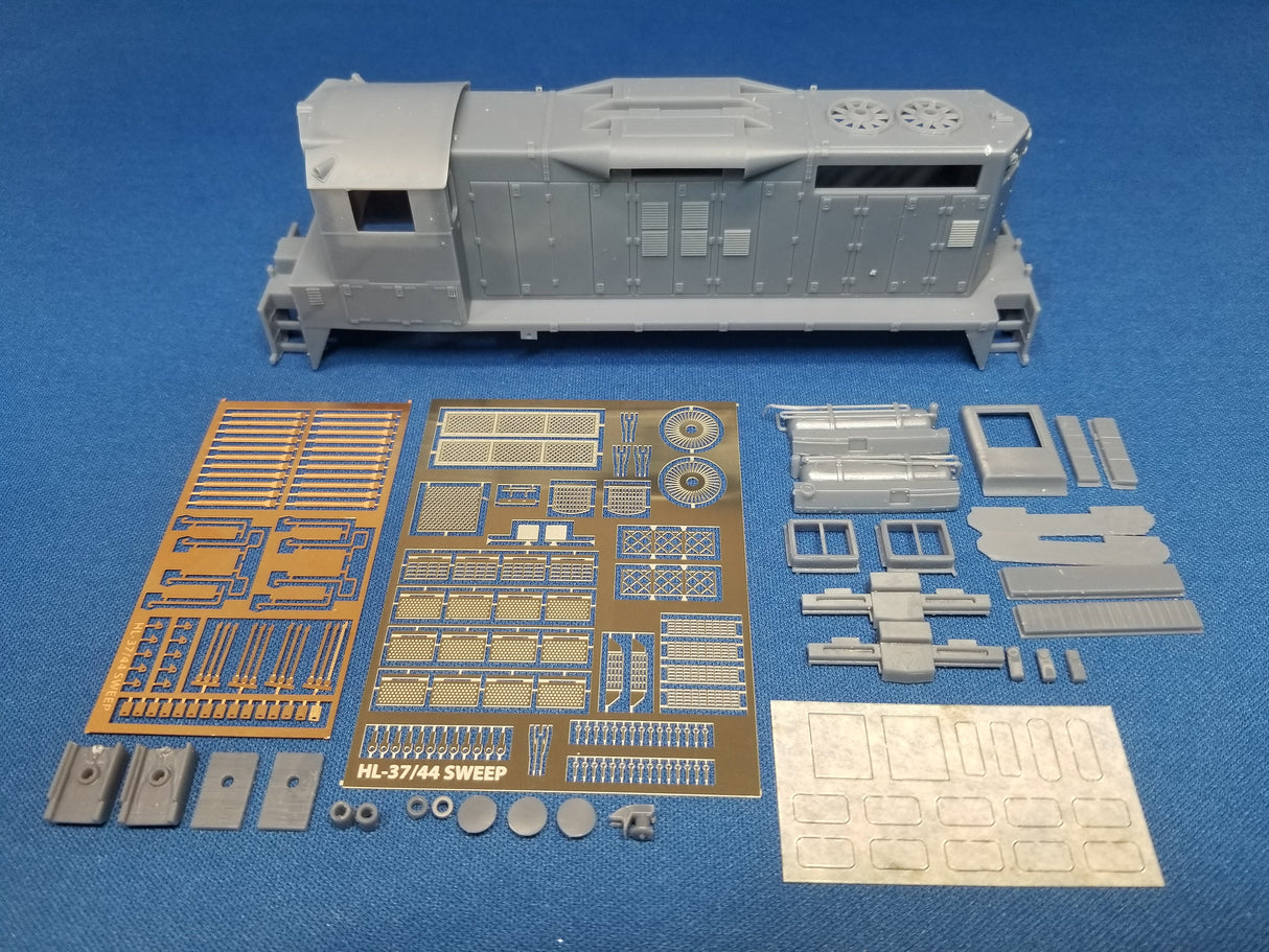 HL-37 CNR SW1200RSm 'Sweep' Body Shell - (7100, 7102-7107) GS-413a & GS-413b