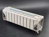 32019 D&H PS-2CD Covered Hopper