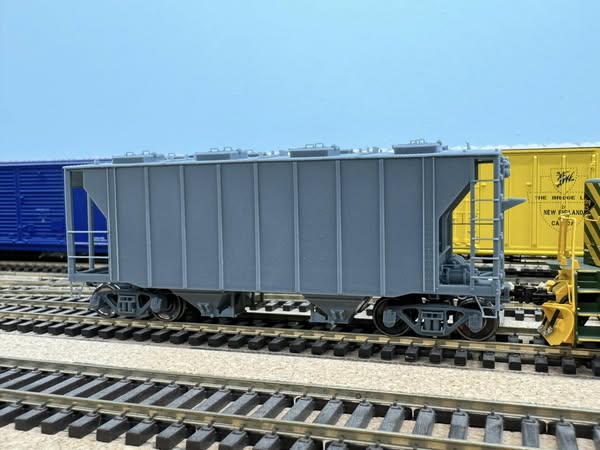 32053 RDG LOf/CR CR70C Covered Hopper