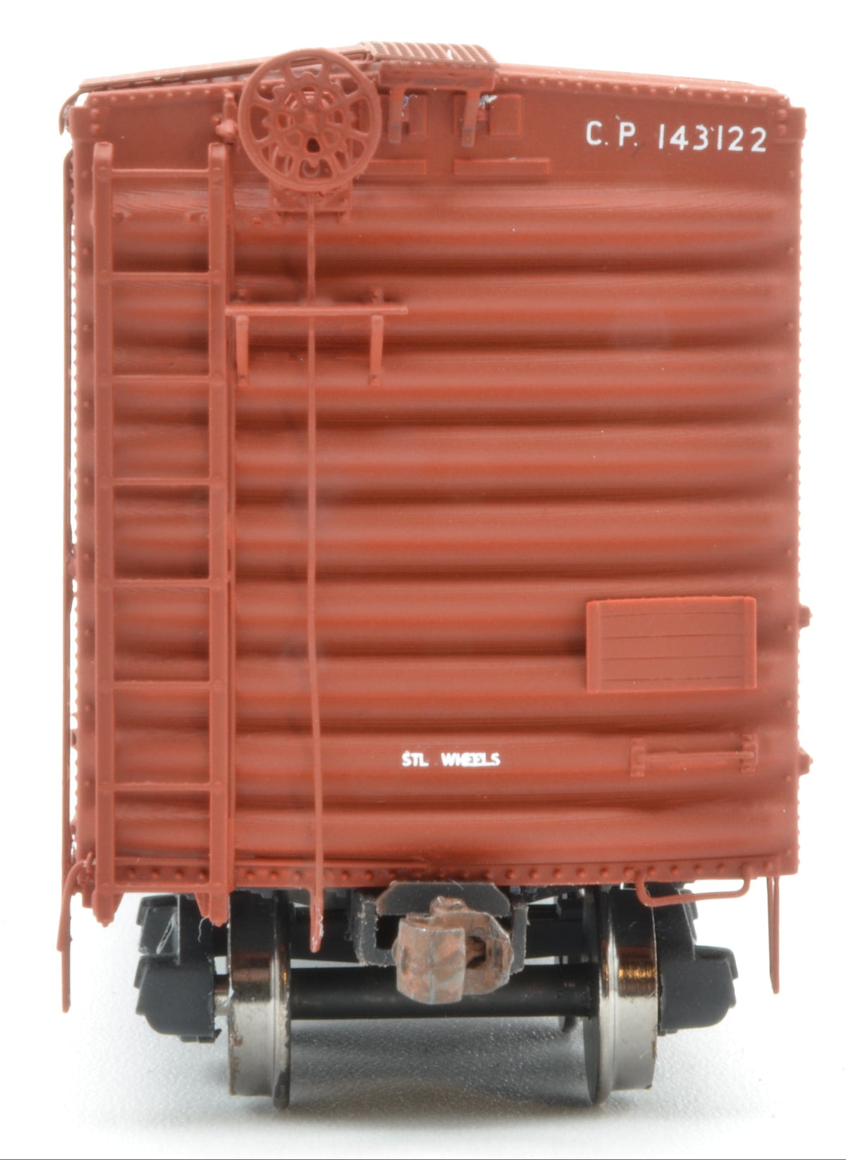 HK-47 - CPR 3900 Cu Ft NSC 40' Grain Door Boxcar - Bowtie Style Roof
