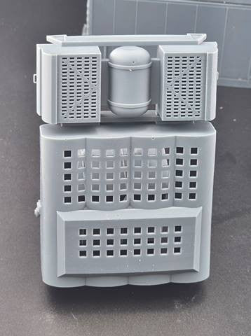 55066 EMD F Unit "de-skirted" Fuel Tank