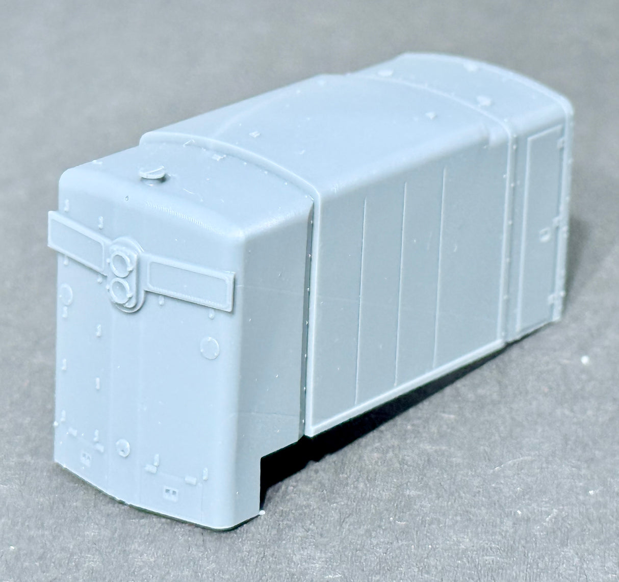 611102 BN GE B30-7A B-unit nose and door section