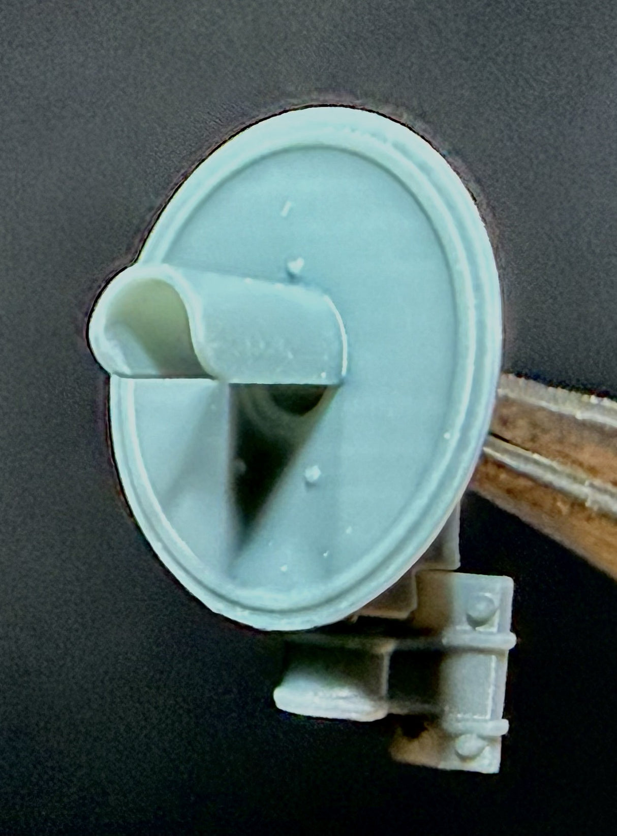 GRS Searchlight Signal Head (Rear Mount)