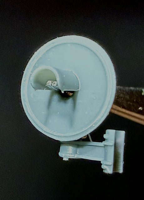 GRS Searchlight Signal Head (Side Mount)