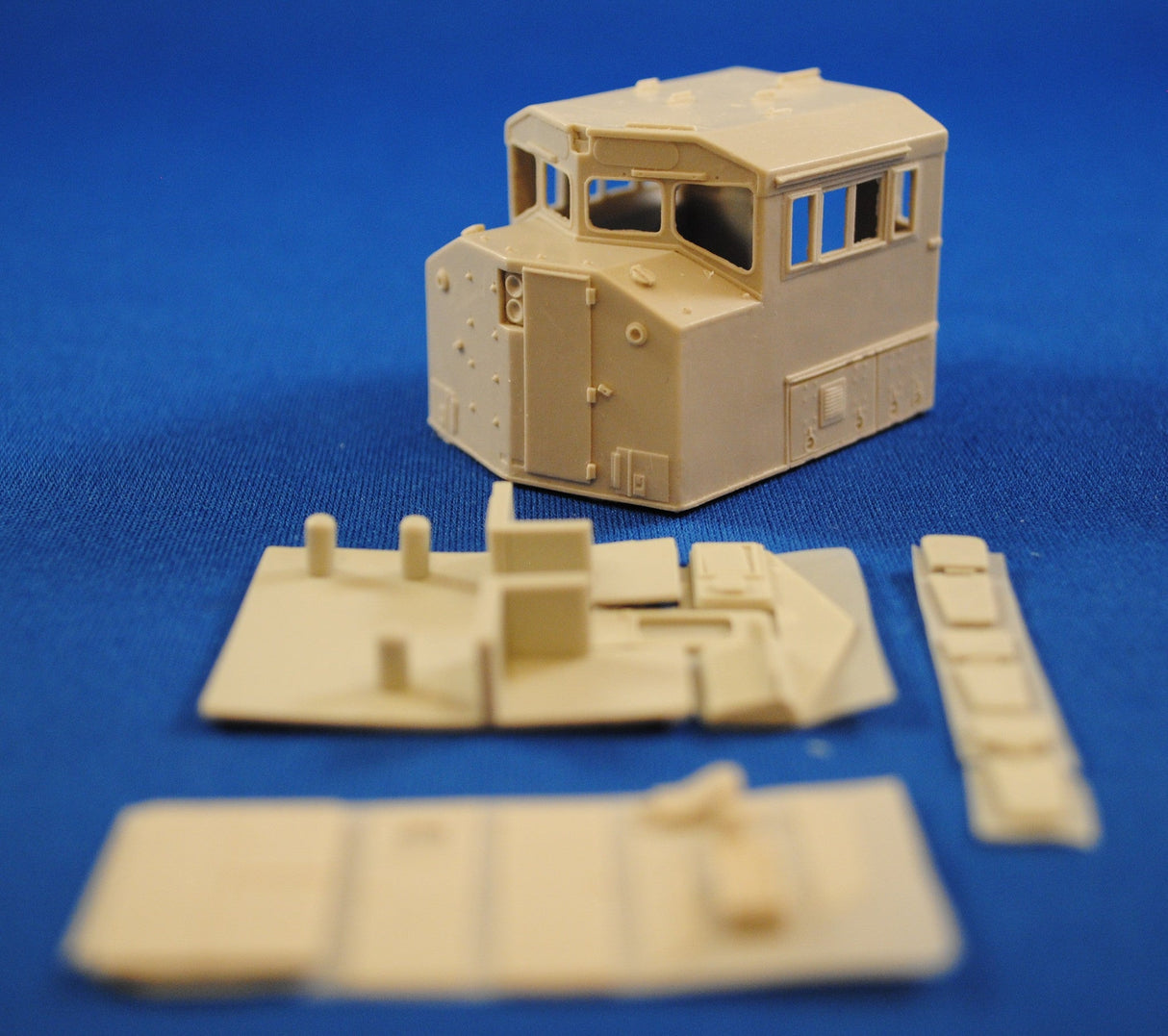 HC-03 - BCRAIL & CN C-44-9W Cab Kits (4 Window)