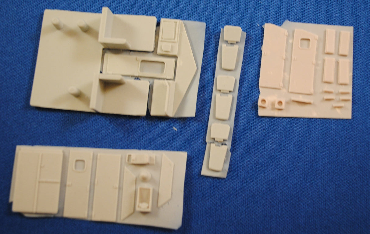 HC-04 - Hammersley Iron C-44-9W Cab (2 Window)