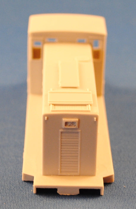 HL-04 - GE 70 Ton Switcher Body Shell -Late PGE