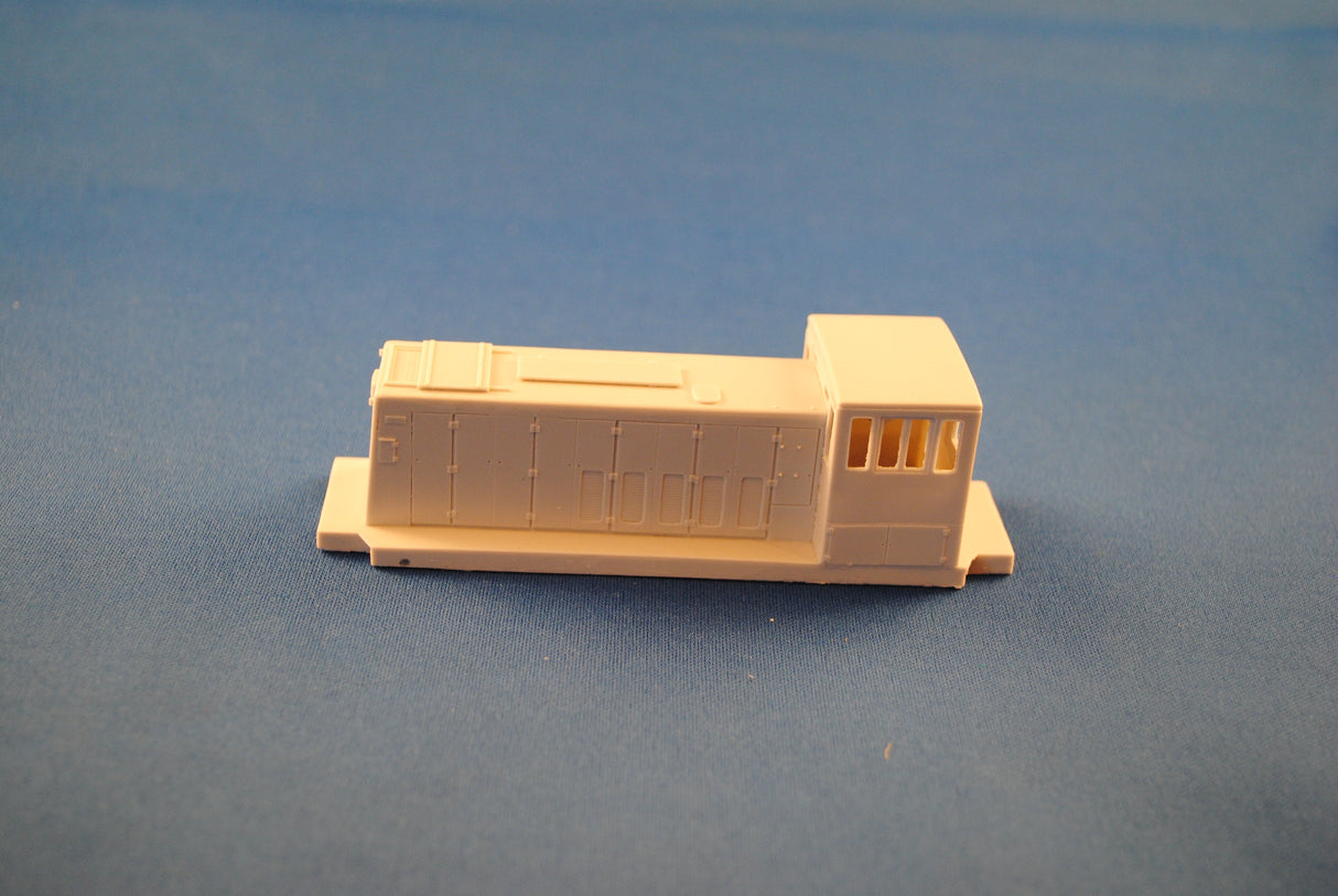 HL-38 - GE 70 Ton Switcher Body Shell -PGE Rebuilt